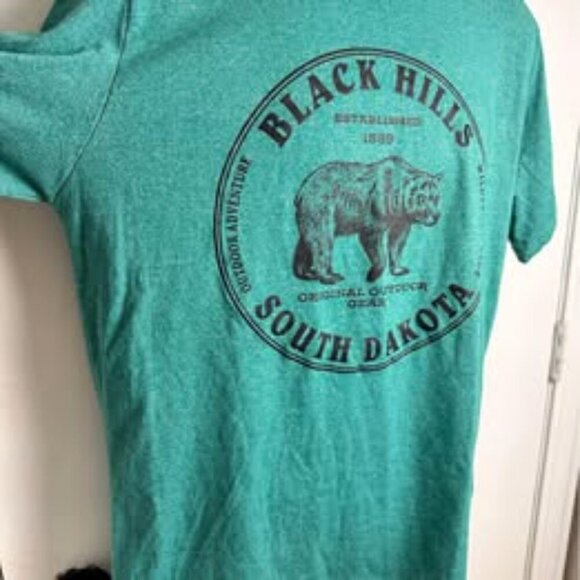 Graphic T-shirt New Black Hills South Dakota Wilderness Club T-shirt #0625 - Picture 2 of 8